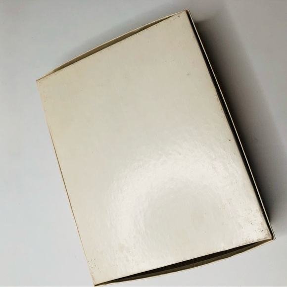 Vintage 1978 Lowe Milton Bradley Yahtzee Game Blue Cup Complete Score Sheets Etc - Picture 11 of 11